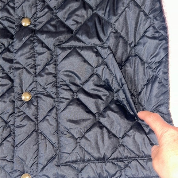 Polo by Ralph Lauren Black and Gold Puffer Jacket - Picture 4 of 8